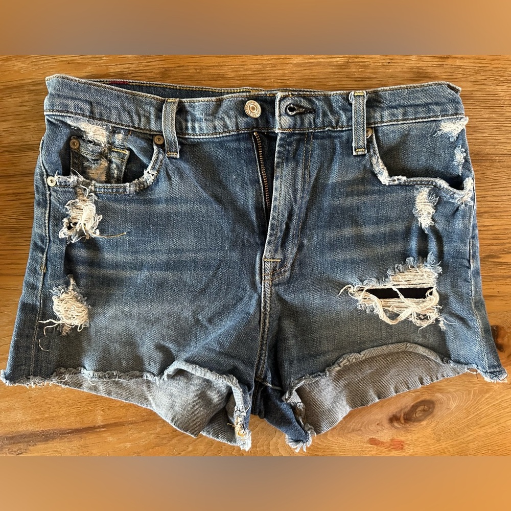 7 brand Jean shorts size 29 slightly worn